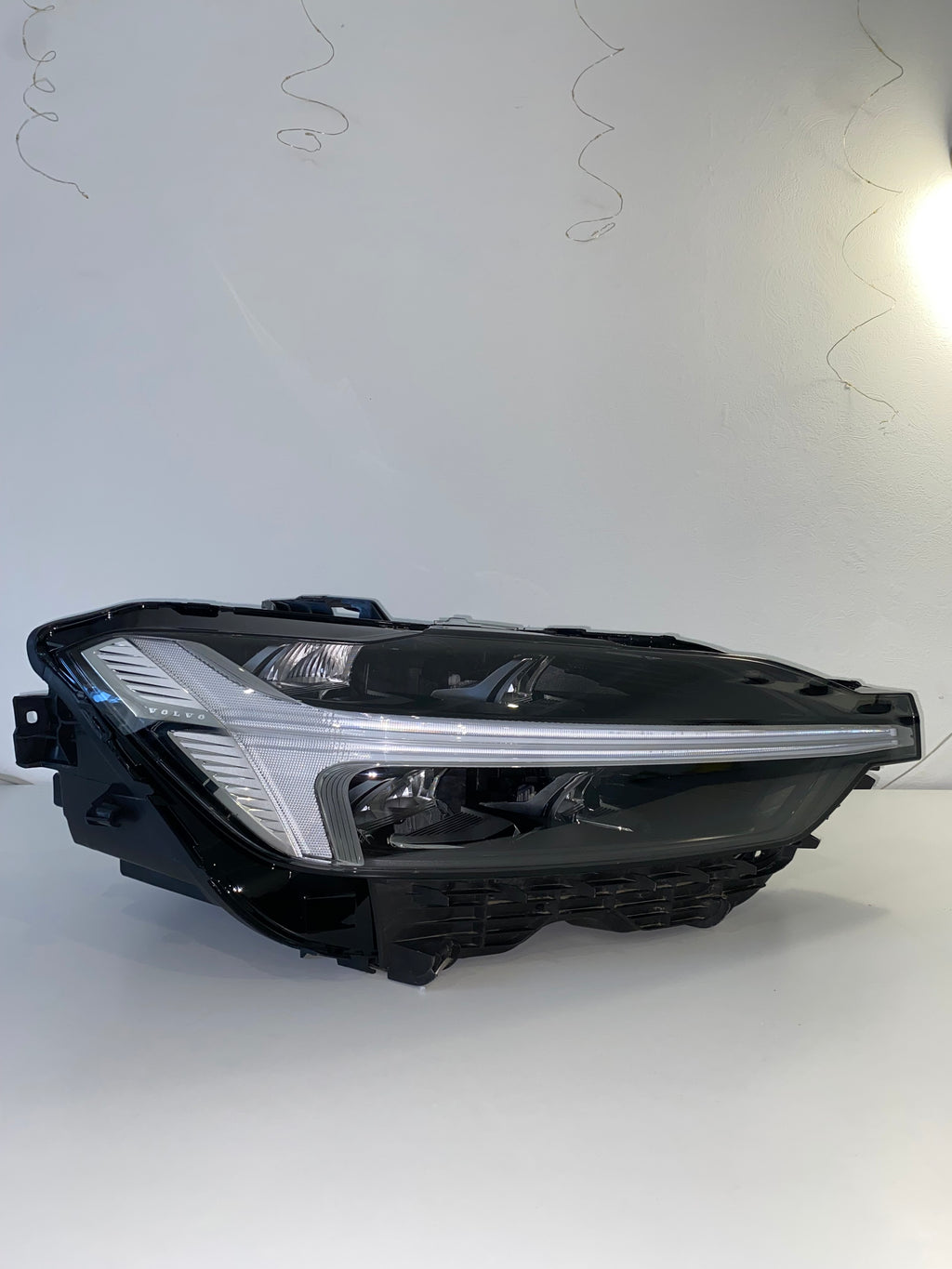 Фари Volvo XC60 Full LED AFS 2017–2022 | Комплект L+R