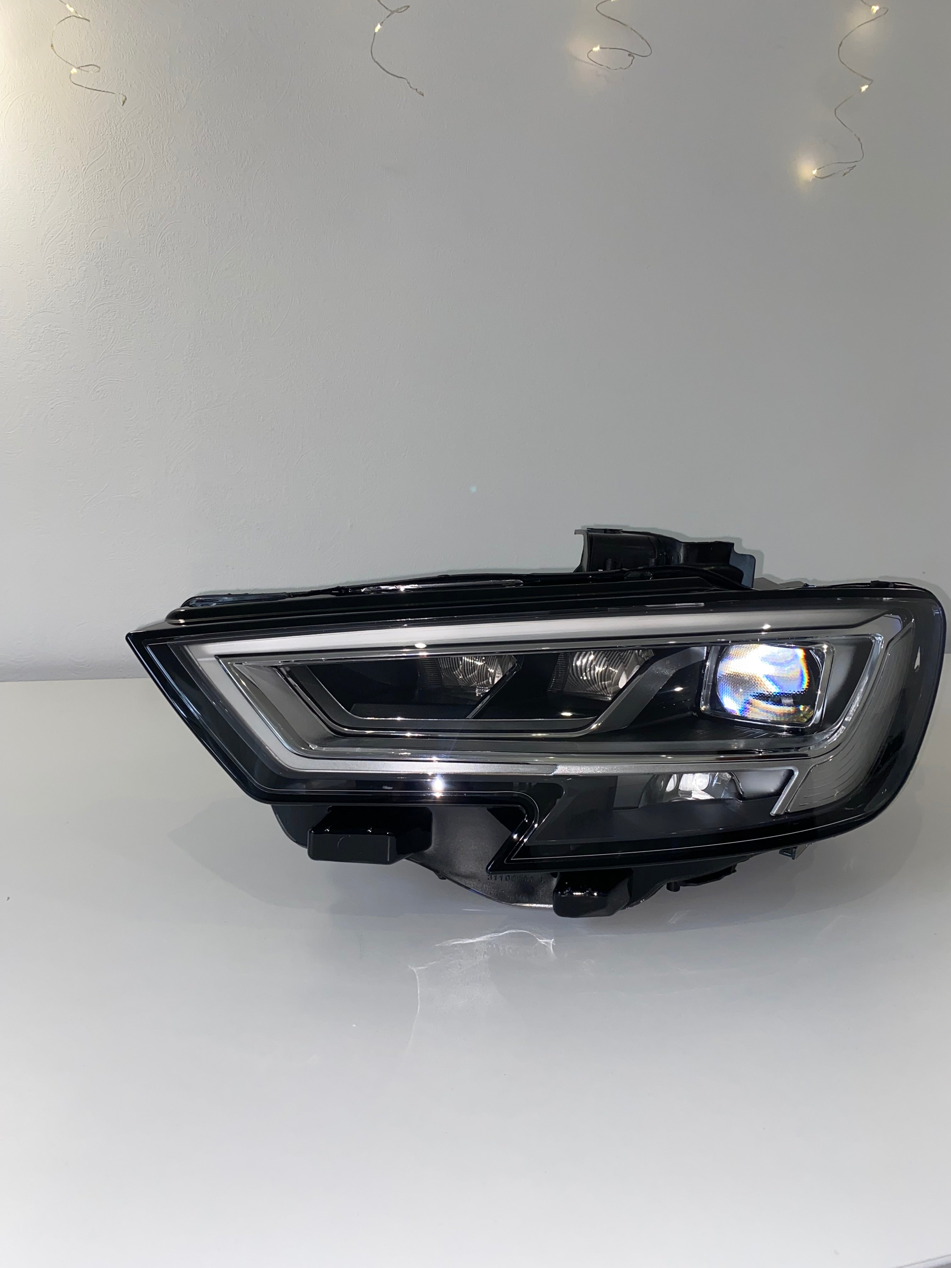 Фари Audi A3 8V Full LED Рестайлінг 2016–2020 | Комплект L+R