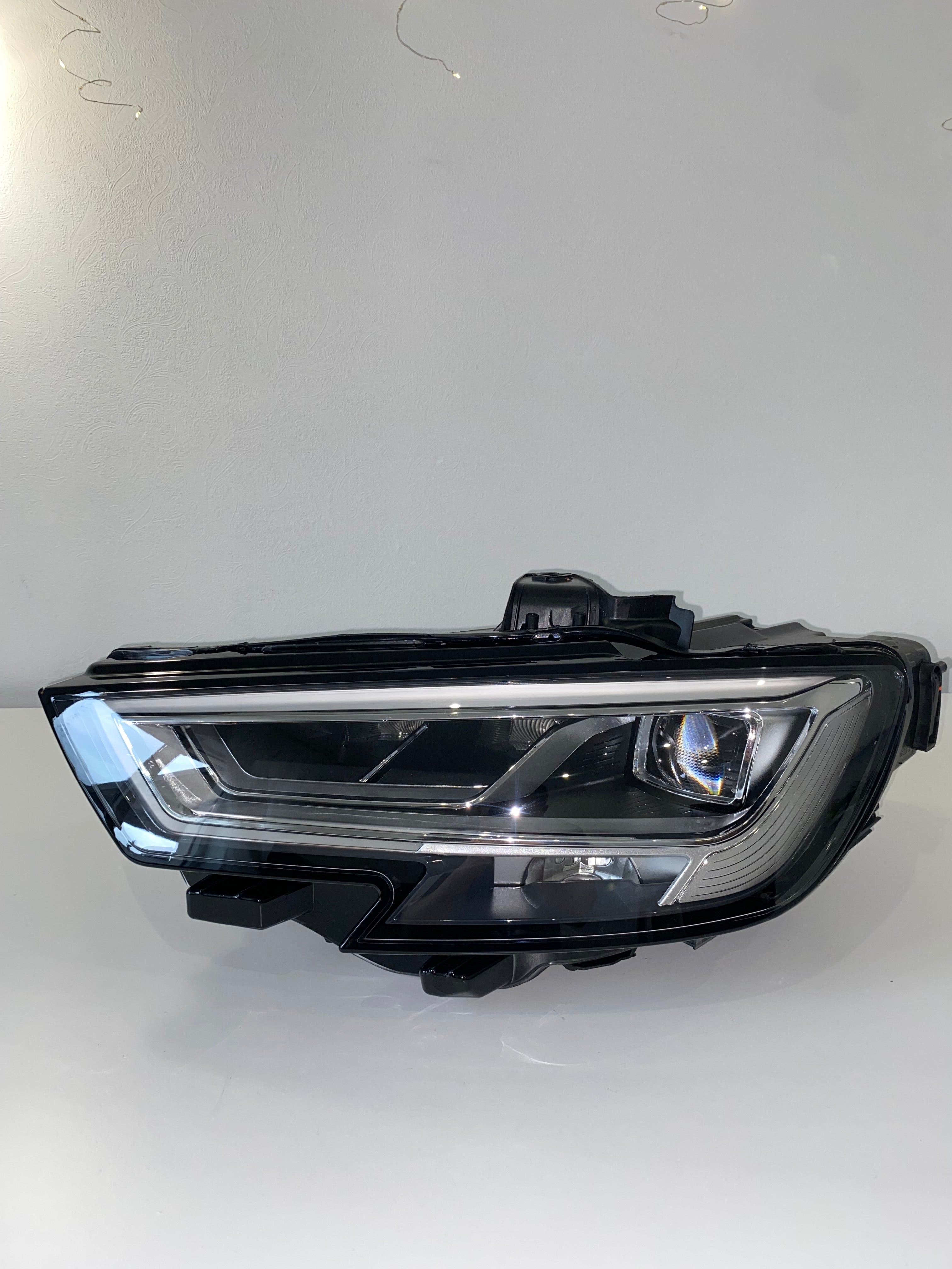 Фари Audi A3 8V Full LED Рестайлінг 2016–2020 | Комплект L+R