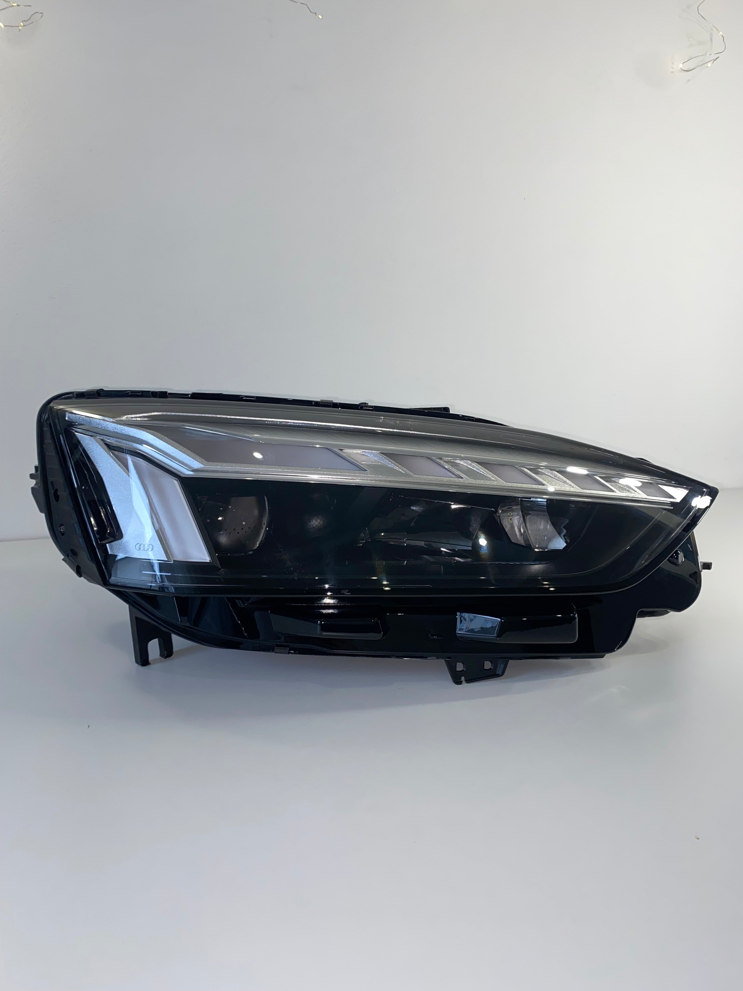 Фари Audi A5 B9 Full LED Рестайлінг 2020–2024 | Комплект L+R