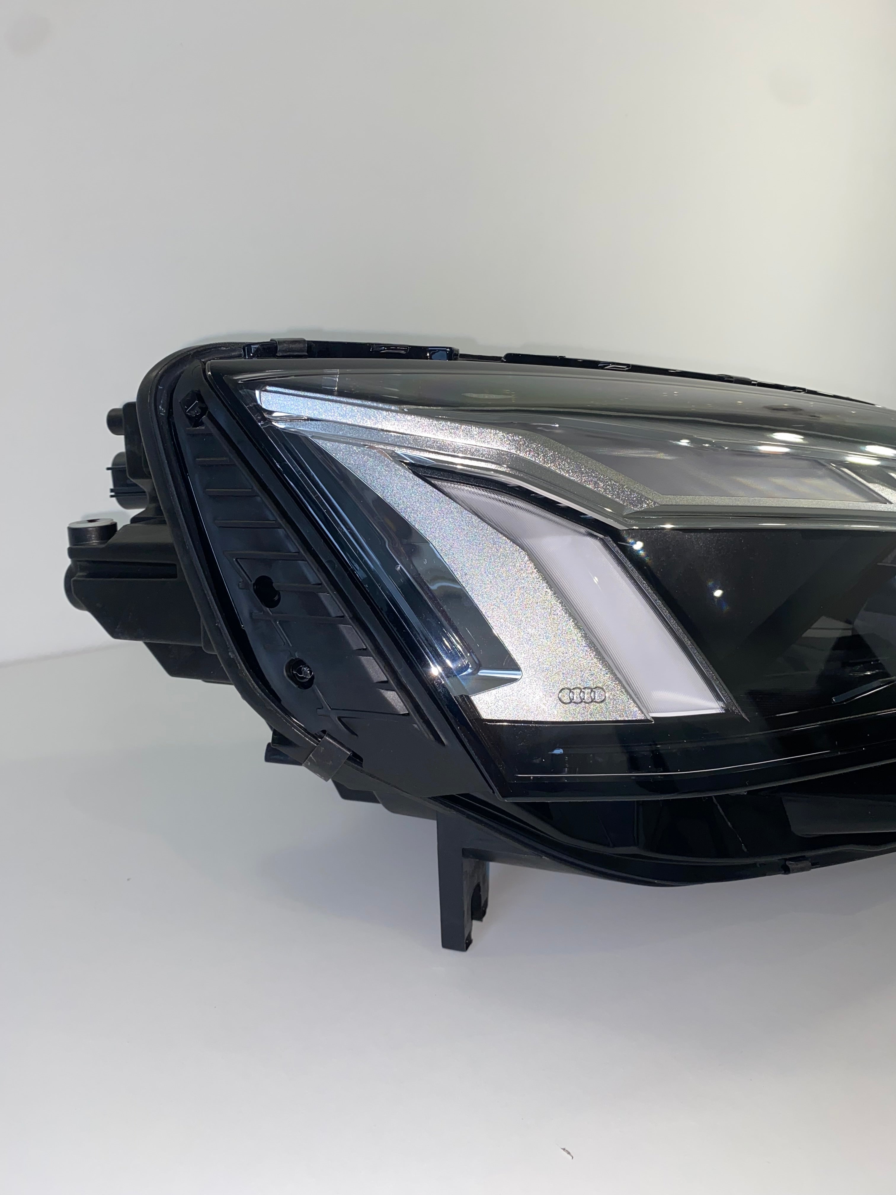 Фари Audi A5 B9 Full LED Рестайлінг 2020–2024 | Комплект L+R