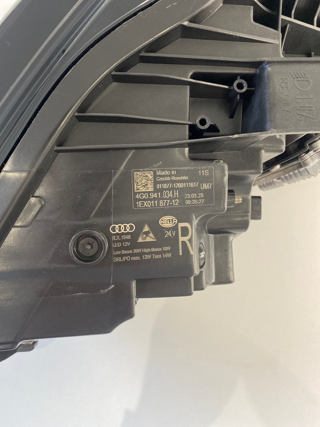 Фари Audi A6 C7 Full LED 2014–2018 | Комплект L+R
