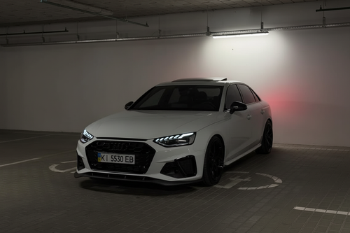 Audi A4 White — вид 1